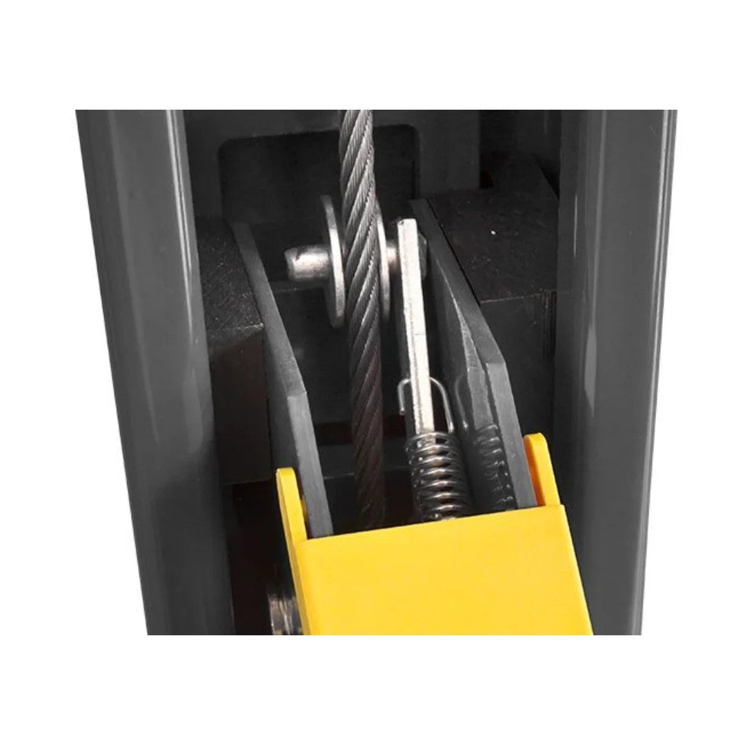 BendPak HD-7W four-post lift, slack cable safety sheave detail