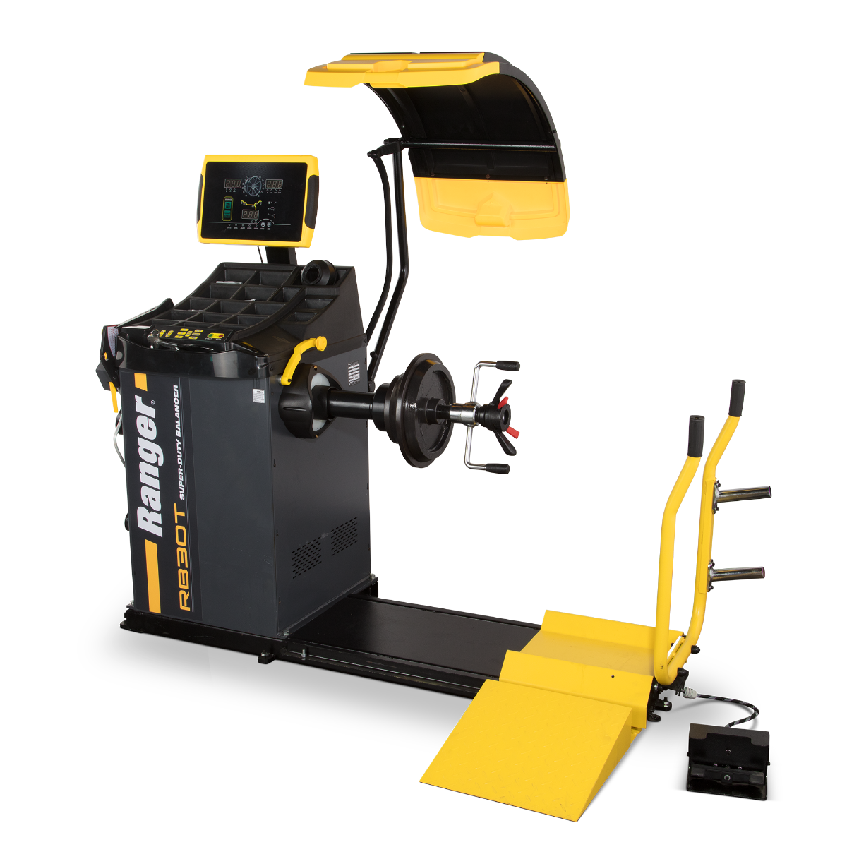 Ranger RB30T truck and passenger wheel balancer